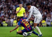 Pertarungan Sengit Real Madrid vs Barcelona: Mourinho Siap Guncang Liga Spanyol