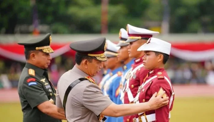 Pesan Djamari kepada Taruna Akpol dan Sorotan TB Hasanuddin pada Perpres Pencegahan Ekstremisme