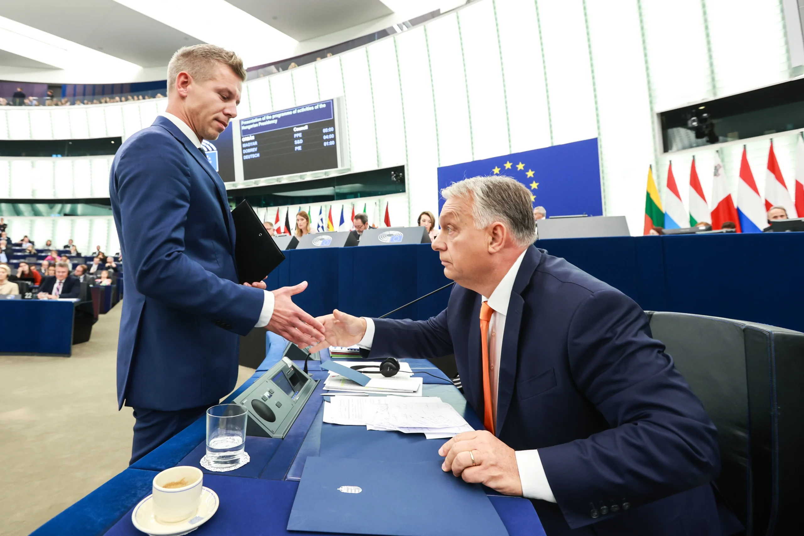 Péter Magyar Dilantik sebagai Perdana Menteri Hongaria, Mengakhiri Era Viktor Orbán