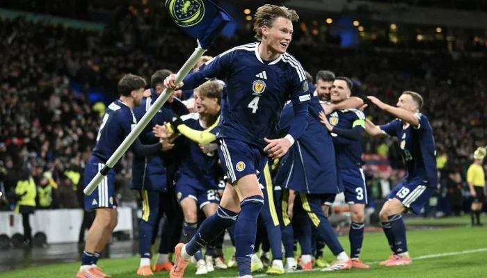 Piala Dunia Denmark: Scott McTominay dan Mads Søgaard Jadi Sorotan