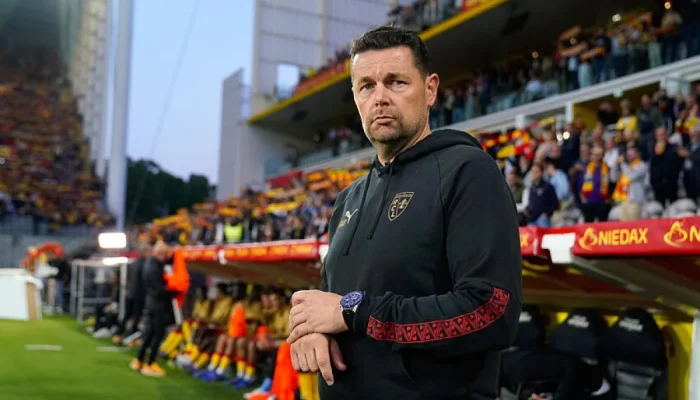 Pierre Sage: Dari Dipecat Lyon Hingga Membuat Sejarah dengan RC Lens