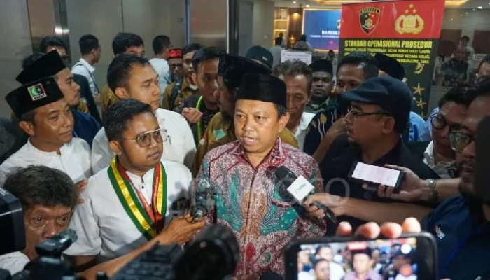 Polisi Laporkan Ade Armando, Permadi Arya, dan Grace Natalie atas Video Ceramah Jusuf Kalla di UGM: Dinamika Ormas, Politik, dan Dialog Lintas Agama