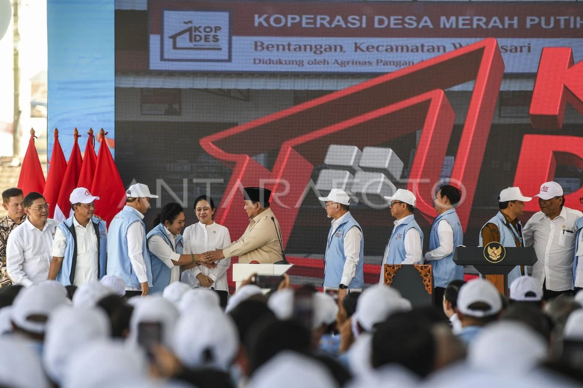 Prabowo Resmikan 1.061 Koperasi Merah Putih, Sebuah Tonggak Bersejarah Bagi Ekonomi Desa
