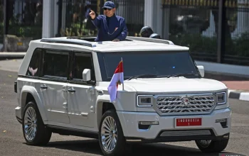 Prabowo Tiba di Cebu dengan Mobil Maung, Simbol Kemandirian Indonesia