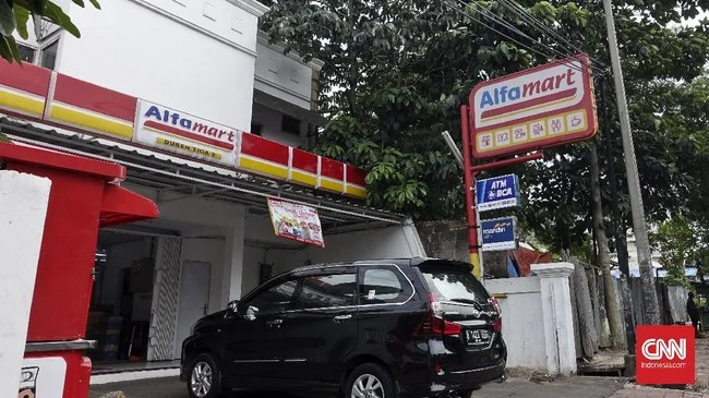 Puluhan Alfamart dan Indomaret di Lombok Kembali Beroperasi Setelah Ditutup