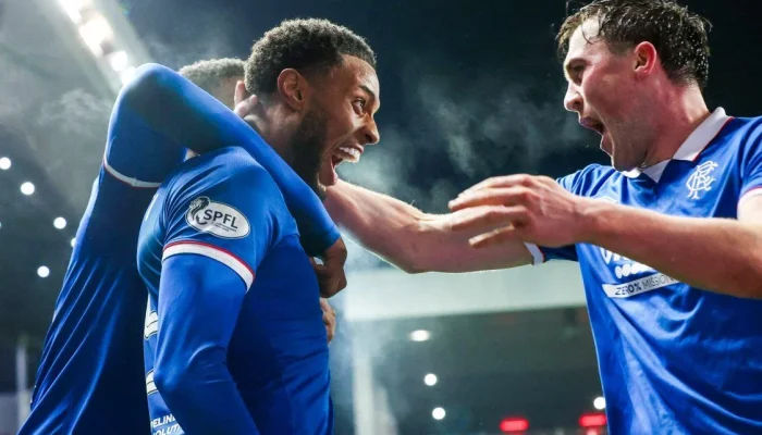 Rangers FC Menang Telak atas Falkirk, Youssef Chermiti Raih Hat-trick