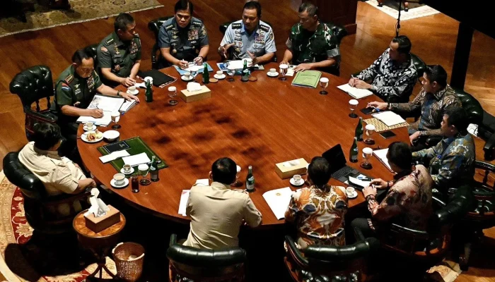 Rapat Hambalang: Prabowo Gagas Reformasi Pendidikan dan Strategi Pertahanan Nasional