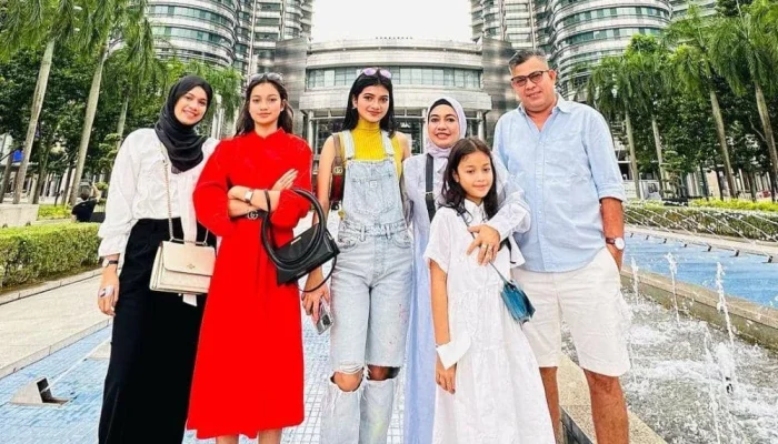 Ratu Sofya Disomasi Ibu Kandung, Konflik Keluarga Semakin Memanas