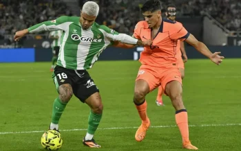 Real Betis Bersinar di La Liga: Cucho Hernández Gemilang, CTA Pecahkan Kontroversi Betis-Oviedo
