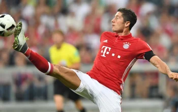 Robert Lewandowski: Dari Sepak Bola Hingga Dunia Otomotif