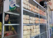 Rupiah Melemah, Harga Bahan Baku Naik, Pengusaha UMKM Keripik Tempe Malang: Pusing Mikir Laba