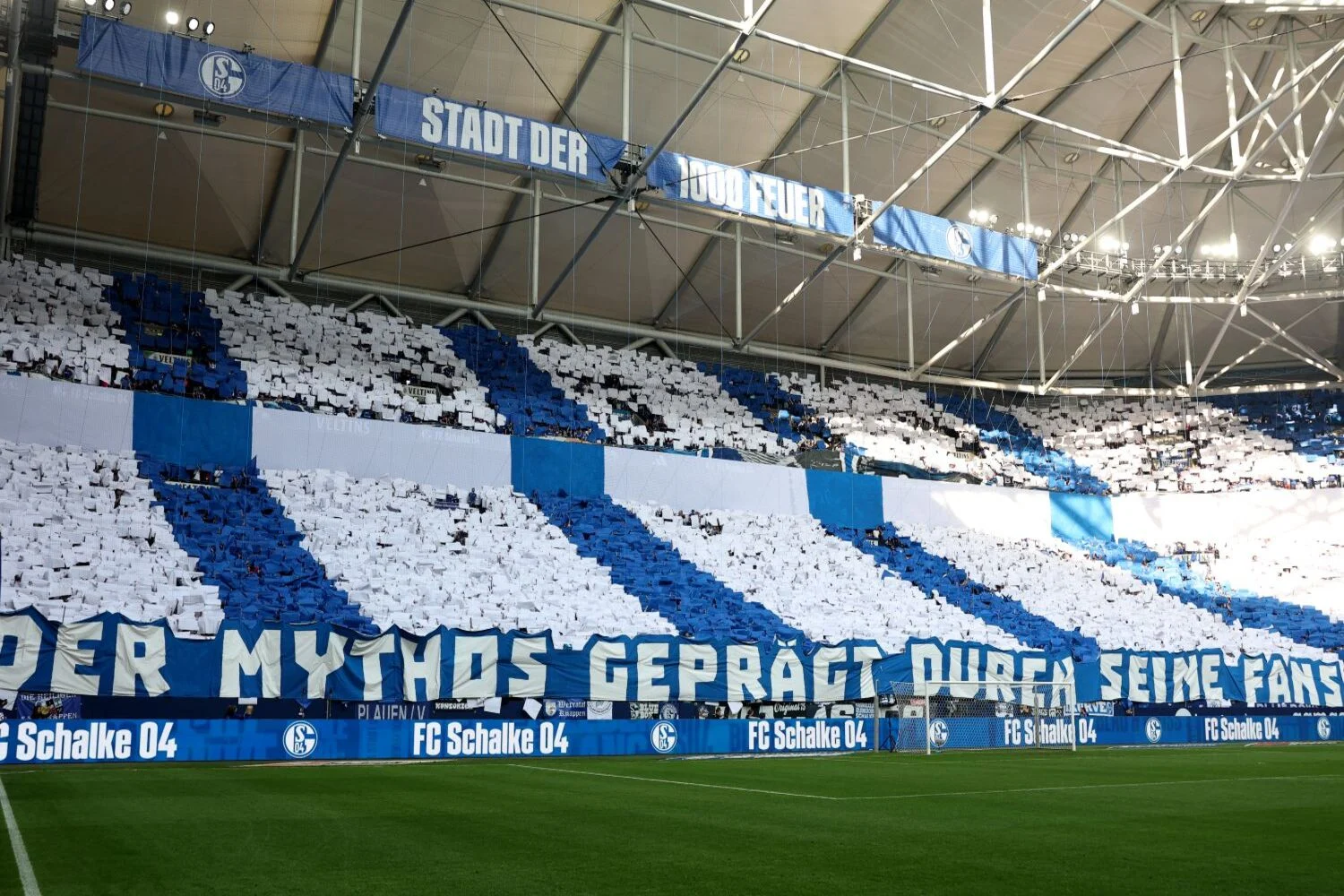 Schalke 04 Bangkit dari Krisis: Strategi Baru, Transfer Ambisius, dan Harapan Fans