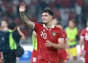 Shayne Pattynama: Dari Lapangan Eropa ke Bangku Cadangan Persija, Siap Guncang Rivalitas Persib