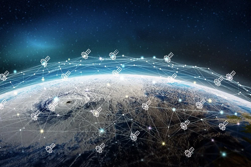 Starlink dan Perang Frekuensi di Eropa: Siapa yang Akan Membeli Spektrum Satelit?