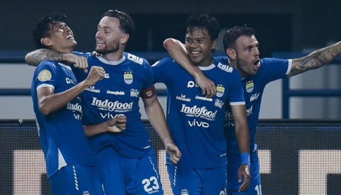 Teja Paku Alam Masuk Club 100 Persib, Target Hat‑trick Gelar Juara dan Peluang Timnas Piala AFF 2026