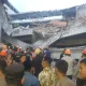 Tragedi KRL Bekasi: Nuryati Selamat Keluar Tapi Nyawa Tak Tertolong, Kisah Mengharukan di Balik Kecelakaan