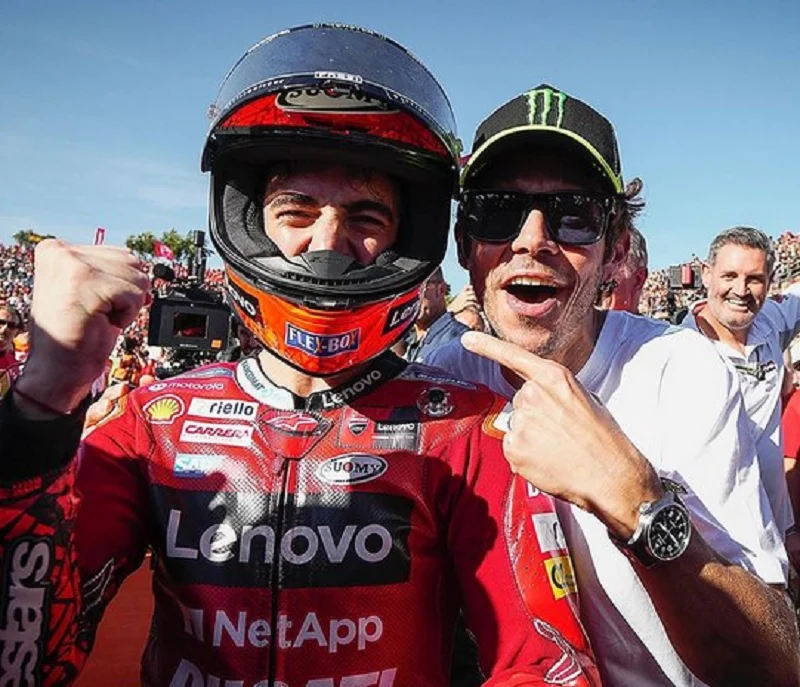 Valentino Rossi Mintalah Ducati Dukung Francesco Bagnaia untuk Kembali Bersaing di MotoGP