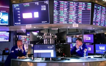 Wall Street Melonjak: S&P 500 dan Nasdaq Cetak Rekor Tertinggi Lagi