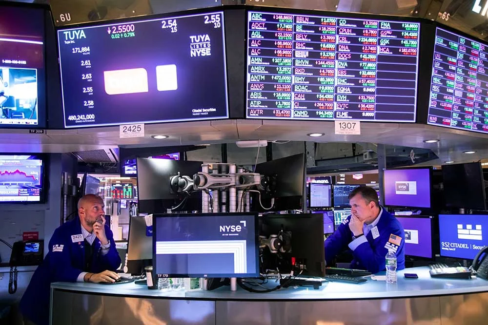 Wall Street Melonjak: S&P 500 dan Nasdaq Cetak Rekor Tertinggi Lagi