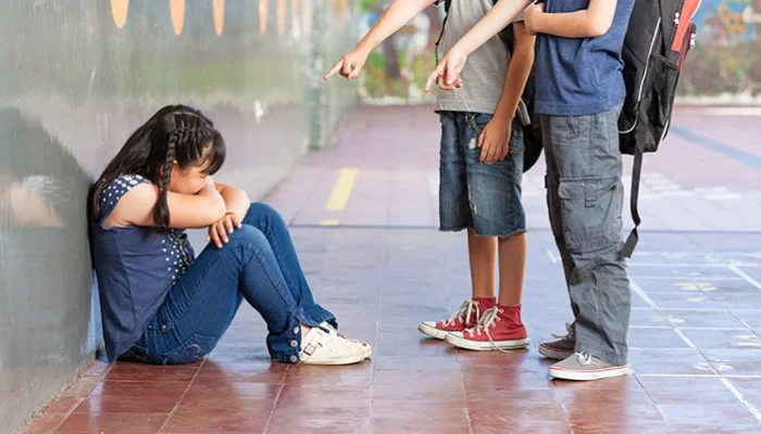 Wanita di Mojokerto Tertangkap Bentak dan Toyor Anak SD: Kasus Bullying Anak Mengguncang Kota
