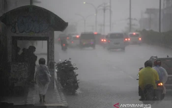 Waspadai Hujan Lebat di Jakarta Malam Ini, BMKG Mengeluarkan Peringatan