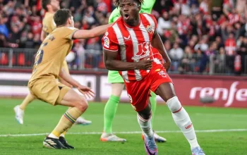 Almeria Gagal Capai Primera Divisi Setelah Kalah dari Málaga