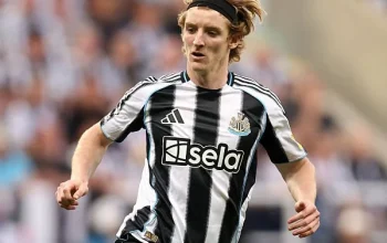 Anthony Gordon dan Dilema Newcastle United di Bursa Transfer