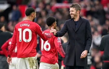 Arsenal Menghadapi Perubahan di Tim Pelatih, Sementara Liverpool dan Manchester United Berebut Pemain