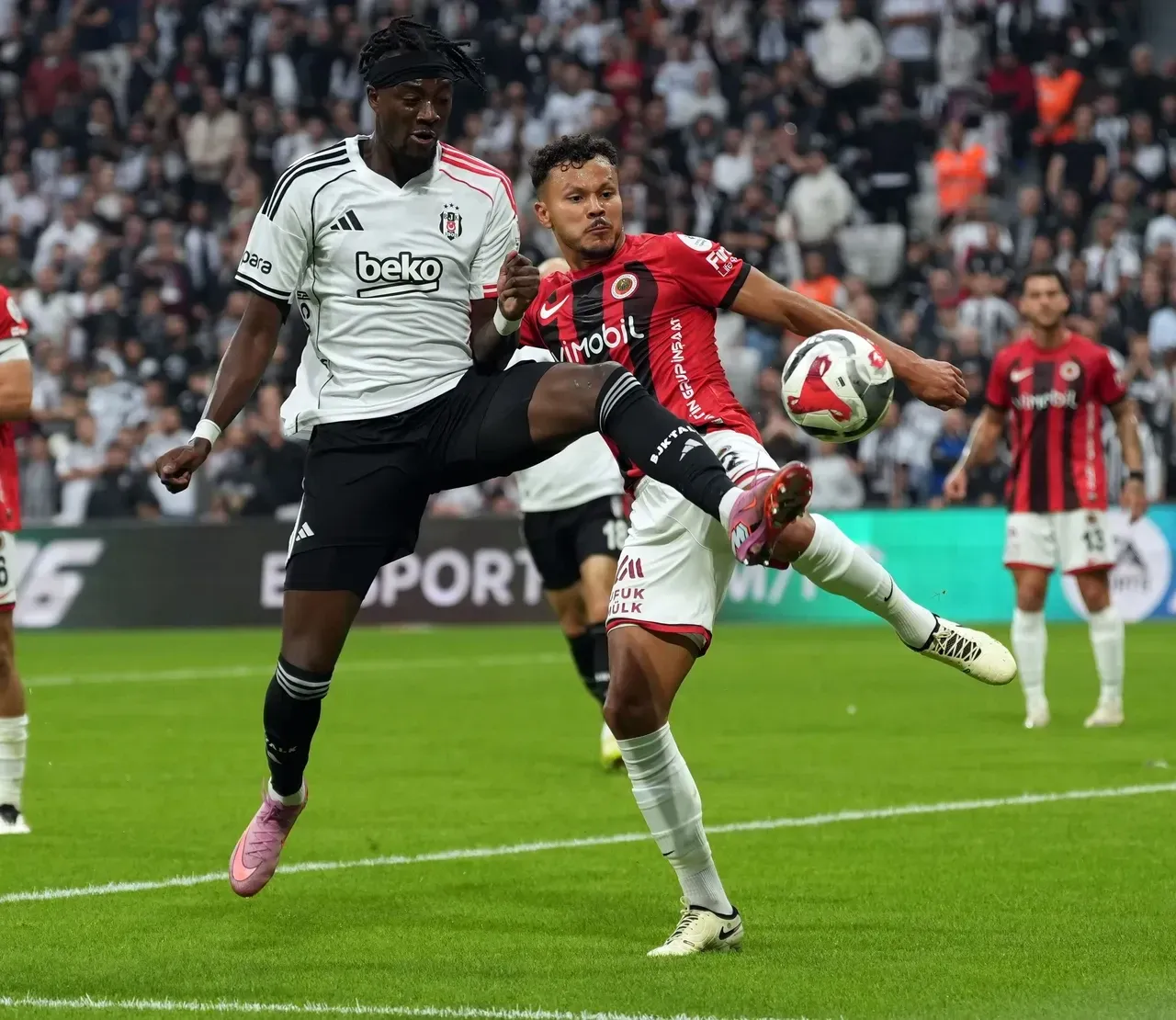 Beşiktaş Vs Fatih Karagümrük: Pertandingan Sengit di Liga Turki