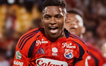 Brayan Leon, Pemain Muda Independiente Medellin yang Bikin Heboh di Mamelodi Sundowns