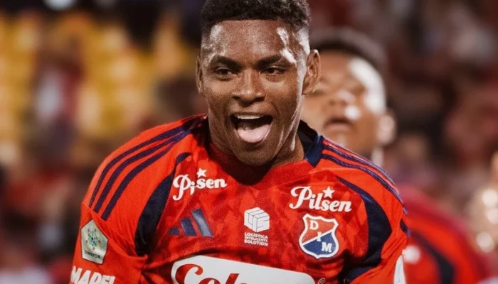 Brayan Leon, Pemain Muda Independiente Medellin yang Bikin Heboh di Mamelodi Sundowns