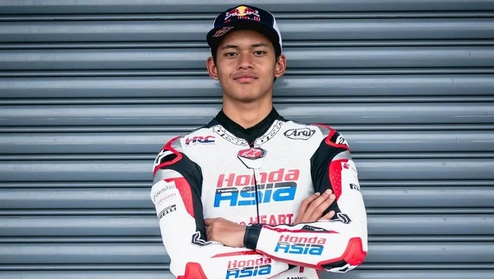 Brian Uriarte Didiskualifikasi, Veda Ega Pratama Naik ke Posisi 4 Klasemen Moto3