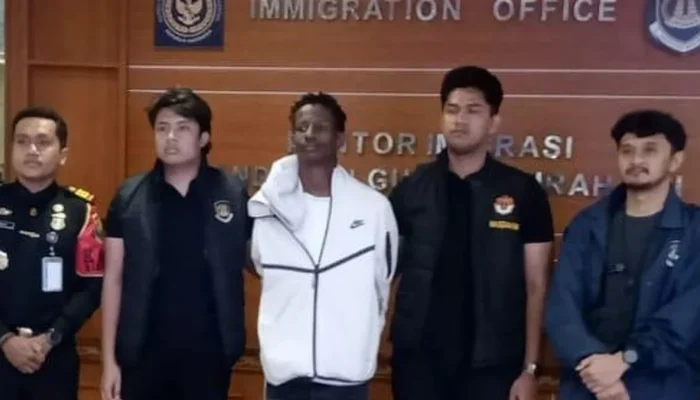 Buronan Interpol Asal Australia Dibekuk Imigrasi Ngurah Rai