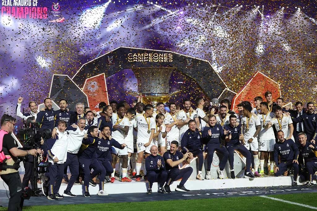 Celtic Berhak Angkat Piala Setelah Jalani Rute Terberat - Clark