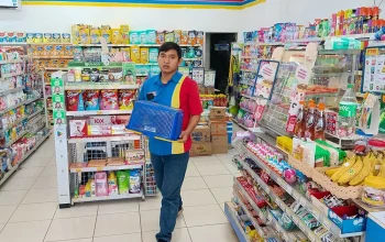 Demo Indomaret dan Koperasi Desa: Nasib Pekerja Ritel Modern di Tengah Pembangunan