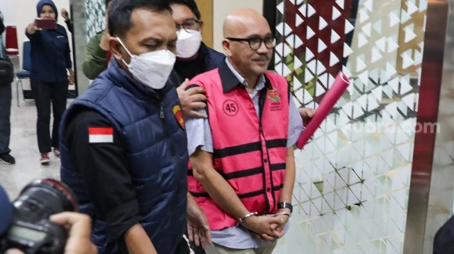 Direktur dan Kasus yang Membuat Heboh di Jakarta