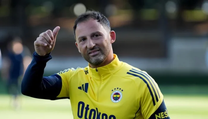 Domenico Tedesco dan Kisah Suksesnya di Fenerbahçe