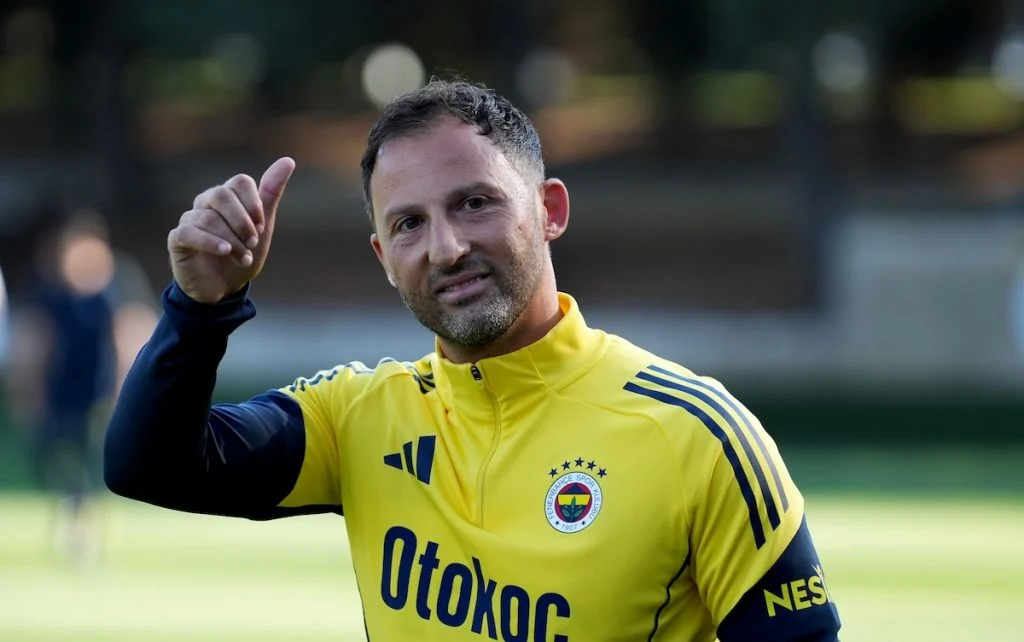 Domenico Tedesco dan Kisah Suksesnya di Fenerbahçe