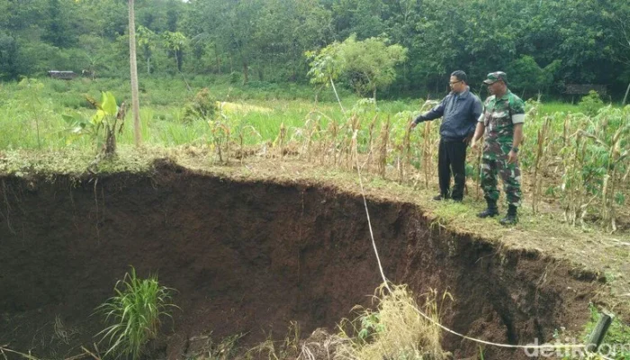 Fenomena Api Misterius di Sleman: UPN Veteran Yogyakarta Bergabung dalam Penelitian