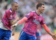 Ferran Torres dan Dusan Vlahovic Jadi Sorotan di Dunia Sepakbola