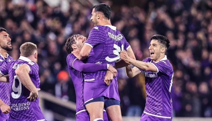 Fiorentina dan Italia: Dua Wajah Sepak Bola yang Berkembang