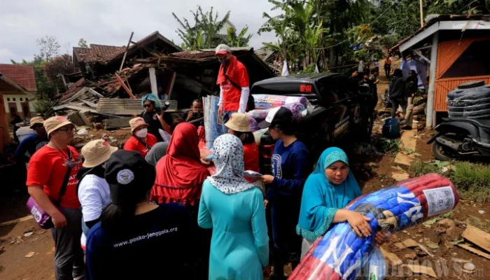 Gempa dan Bencana Alam: Persiapan dan Bantuan