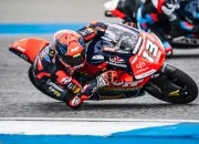 Hakim Danish Raih Kemenangan Pertama di Moto3, Adrian Fernandez Berjuang di Trek