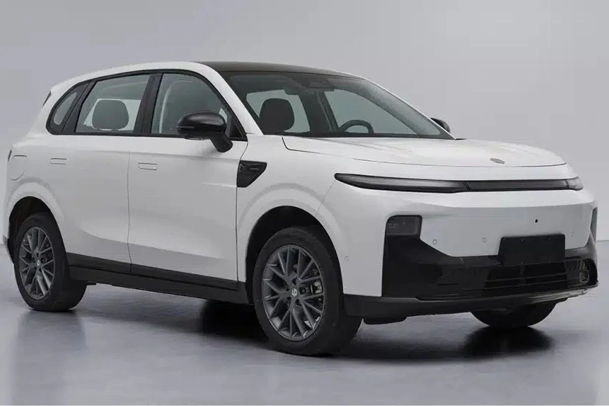 Indomobil Geber Penjualan Kendaraan Listrik, Leapmotor B10 Siap Debut di GIIAS 2026