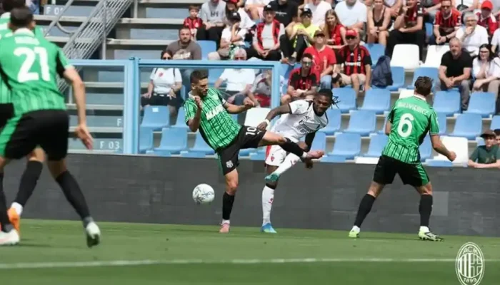 Jay Idzes Cedera, Kemenangan Sassuolo atas AC Milan Bikin Zona UCL Memanas