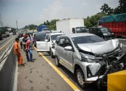 Kecelakaan Beruntun di Tol Becakayu: 10 Korban Luka, 1 Kritis