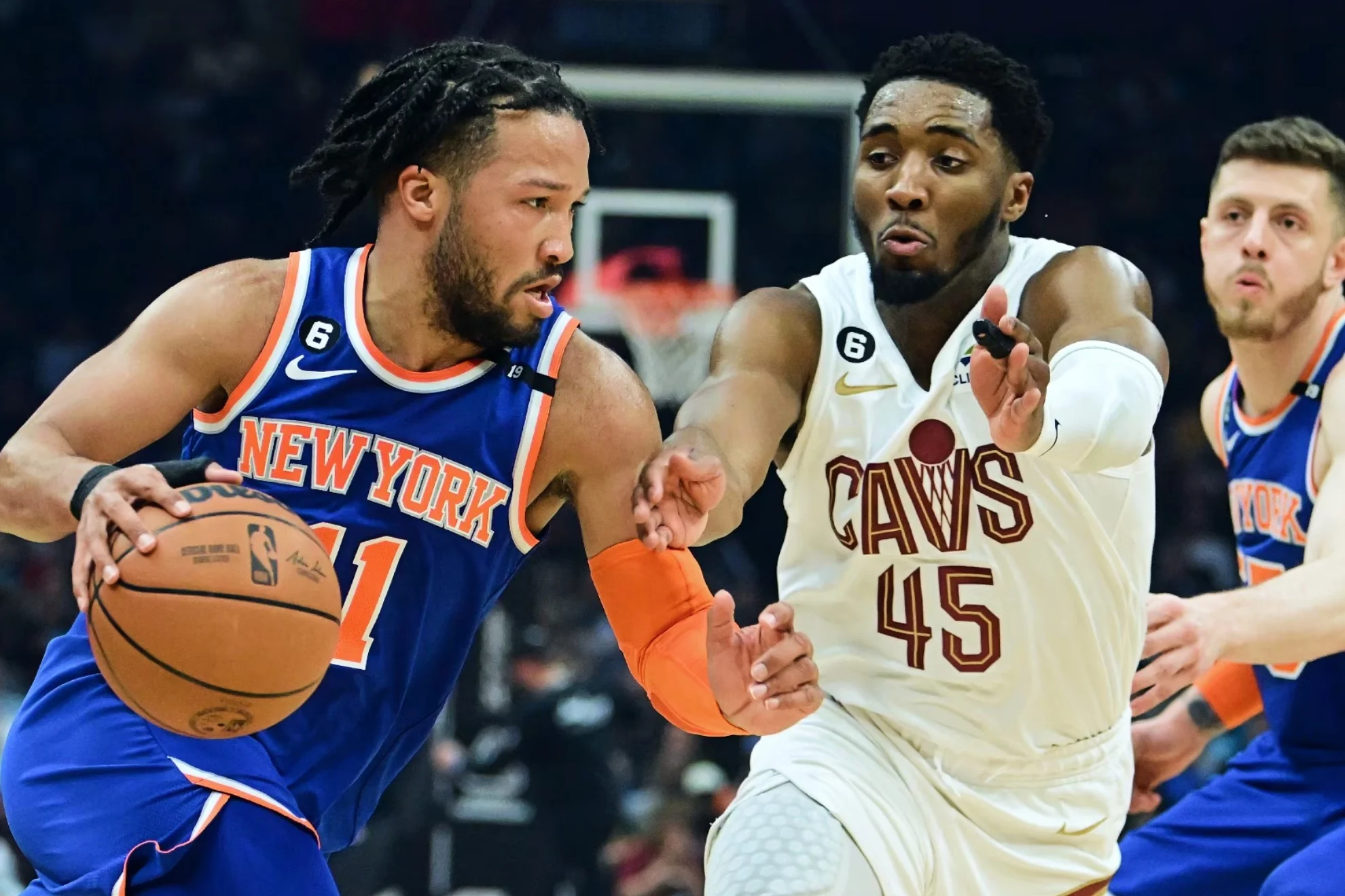 Knicks vs Cavs: Pertarungan Sengit di NBA Finals