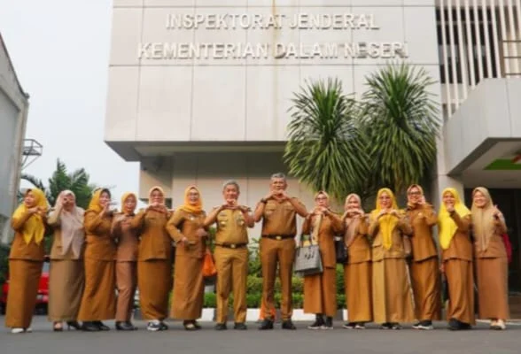 Kota Kendari Dapat Apresiasi dari Kemendagri atas Pengurangan Pengangguran