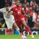 Liverpool vs MU: Persaingan Sengit di Lapangan dan Transfer Pemain