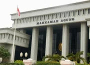 Mahkamah Agung dan Perkembangan Hukum di Indonesia